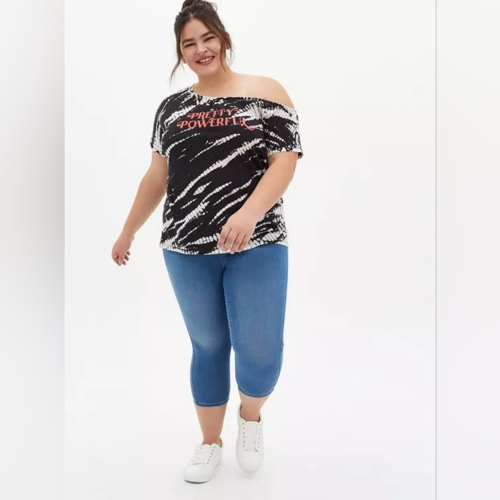 Torrid Black and White Graphic Tee